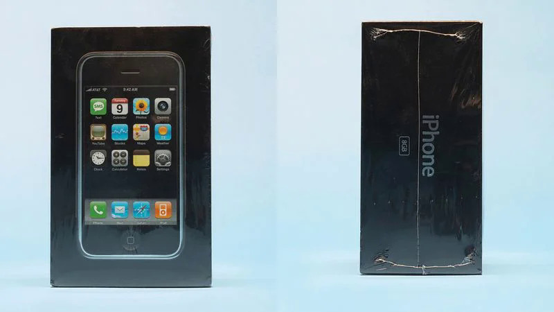 iPhone đời đầu giá 35.000 USD